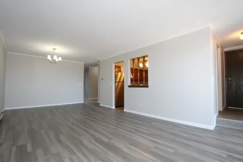 297 Gregory Street Aurora IL 60504