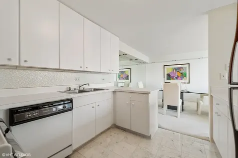 505 North Lake Shore Drive Chicago IL 60611