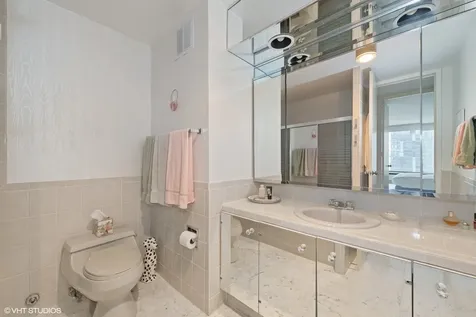 505 North Lake Shore Drive Chicago IL 60611