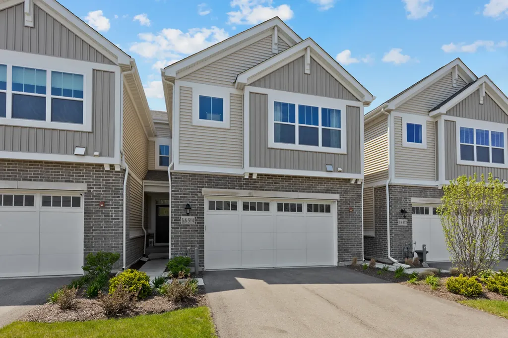 3S514 Barkley Avenue Warrenville IL 60555