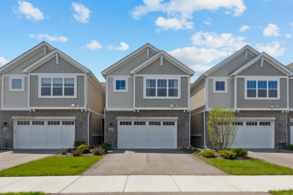 3S514 Barkley Avenue Warrenville IL 60555