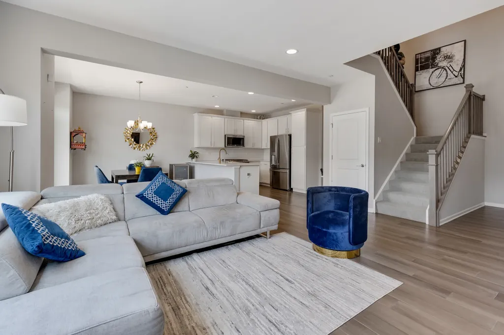 3S514 Barkley Avenue Warrenville IL 60555