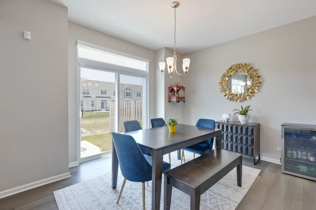 3S514 Barkley Avenue Warrenville IL 60555