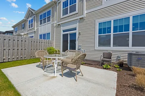 3S514 Barkley Avenue Warrenville IL 60555