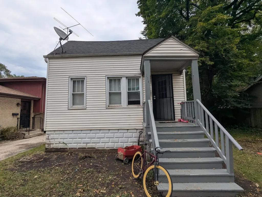 12541 South Wentworth Avenue Chicago IL 60628