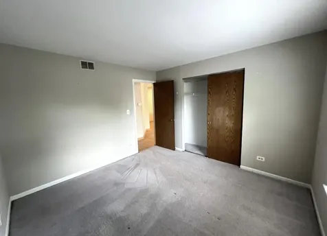 1214 Ballantrae Place Mundelein IL 60060