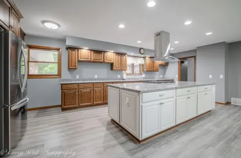 3 Golfview Place Dekalb IL 60115
