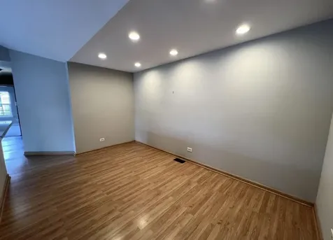 1214 Ballantrae Place Mundelein IL 60060