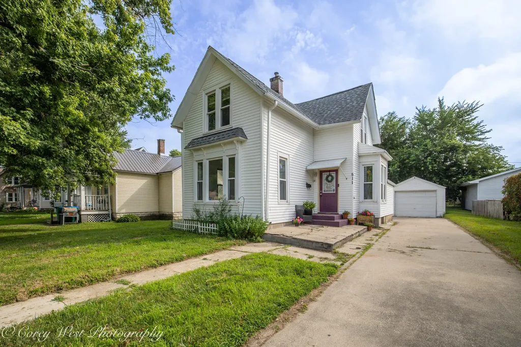 511 3RD Avenue Rock Falls IL 61071