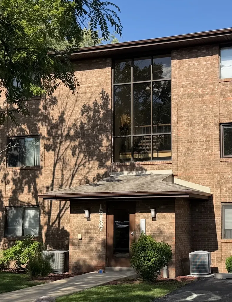 15137 Quail Hollow Drive Orland Park IL 60462