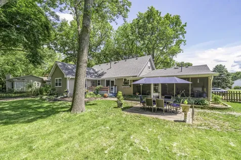 1691 Hilda Drive Lake Holiday IL 60548