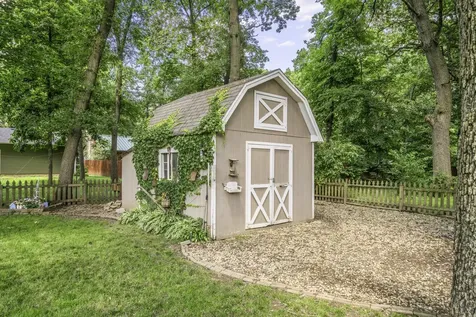 1691 Hilda Drive Lake Holiday IL 60548