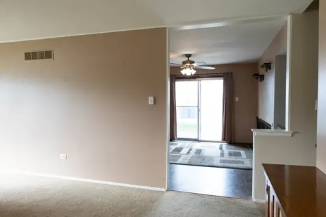 5220 138TH Street Crestwood IL 60418