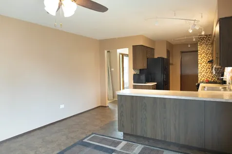 5220 138TH Street Crestwood IL 60418