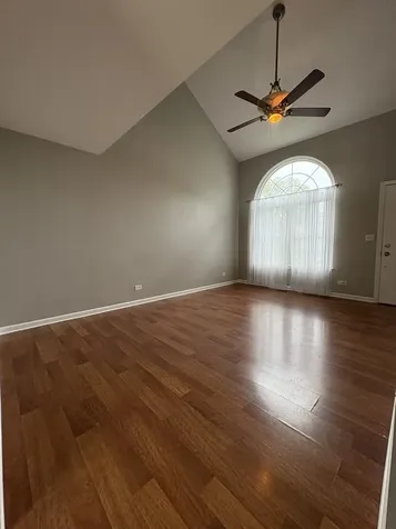 503 Ascot Lane Streamwood IL 60107