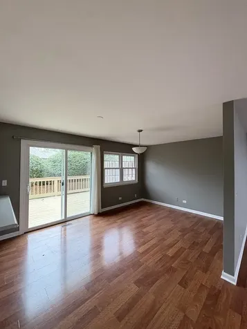 503 Ascot Lane Streamwood IL 60107
