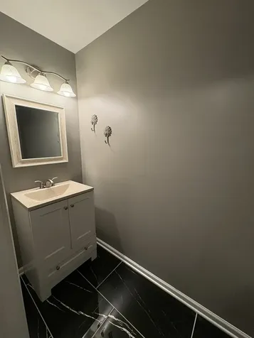 503 Ascot Lane Streamwood IL 60107