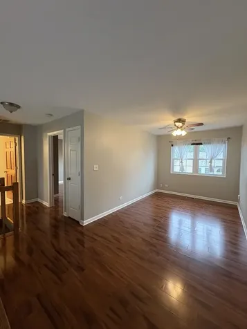 503 Ascot Lane Streamwood IL 60107
