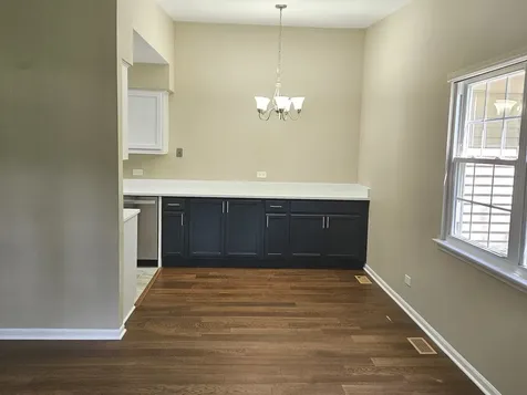 210 Redwood Court Vernon Hills IL 60061