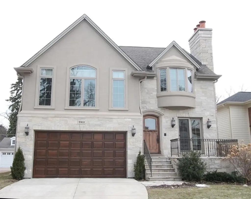 2411 Greenwood Avenue Wilmette IL 60091