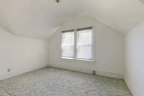1114 Corbin Street Rockford IL 61102