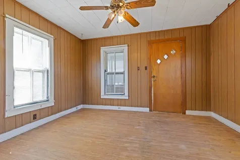 1114 Corbin Street Rockford IL 61102