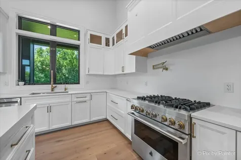 39W195 Fabyan Parkway Geneva IL 60134