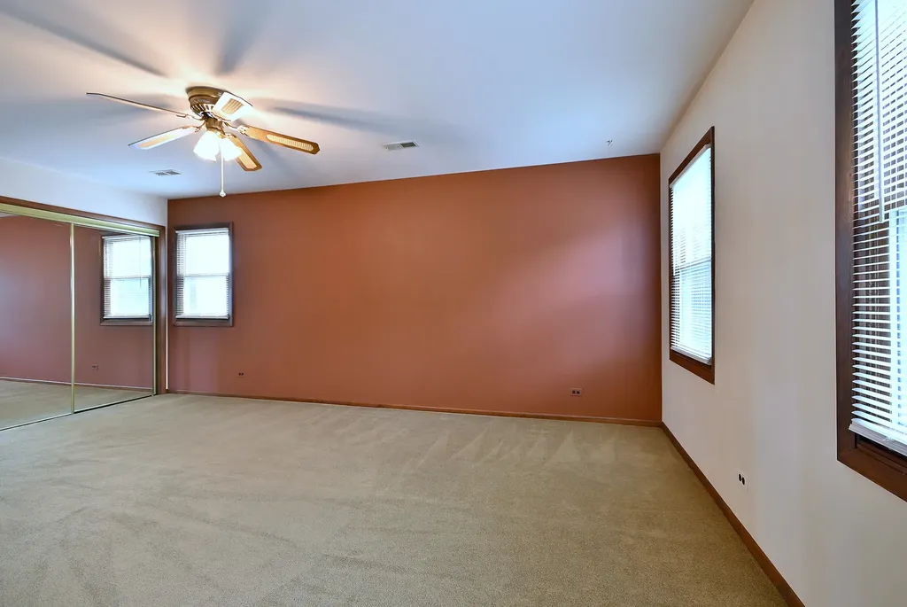 7728 West Gregory Street Chicago IL 60656