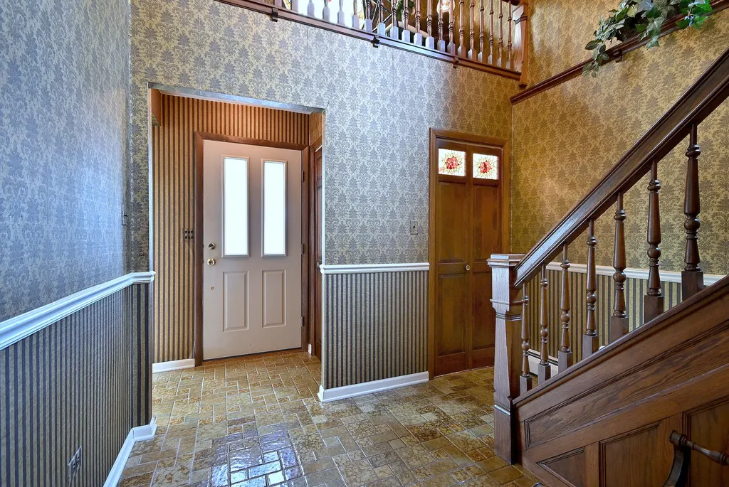 7728 West Gregory Street Chicago IL 60656