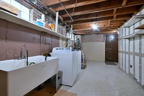 7728 West Gregory Street Chicago IL 60656