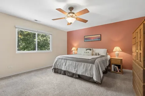 1039 Silver Hill Circle Joliet IL 60432