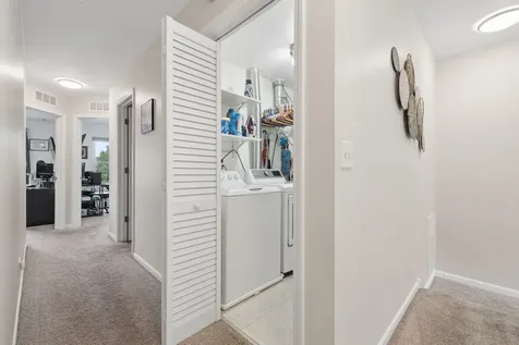 1039 Silver Hill Circle Joliet IL 60432