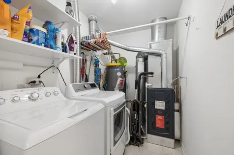 1039 Silver Hill Circle Joliet IL 60432