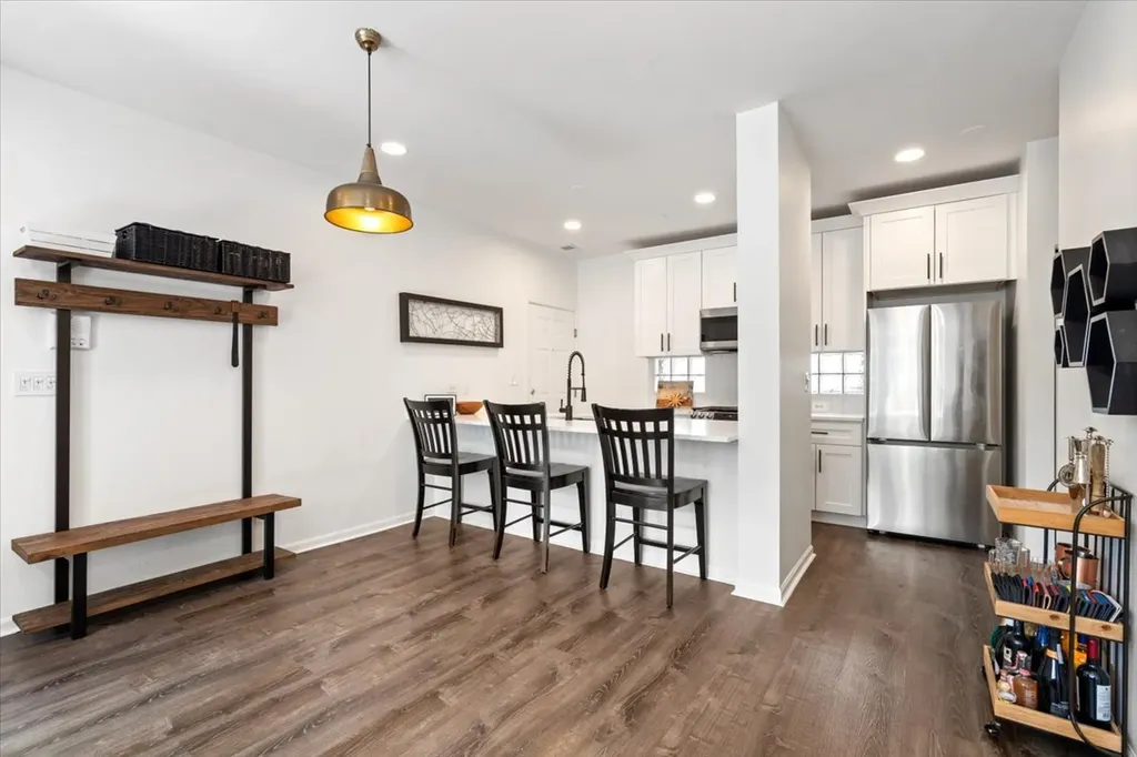 1245 North Orleans Street Chicago IL 60610