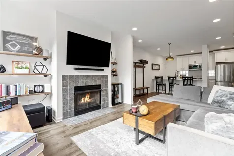 1245 North Orleans Street Chicago IL 60610