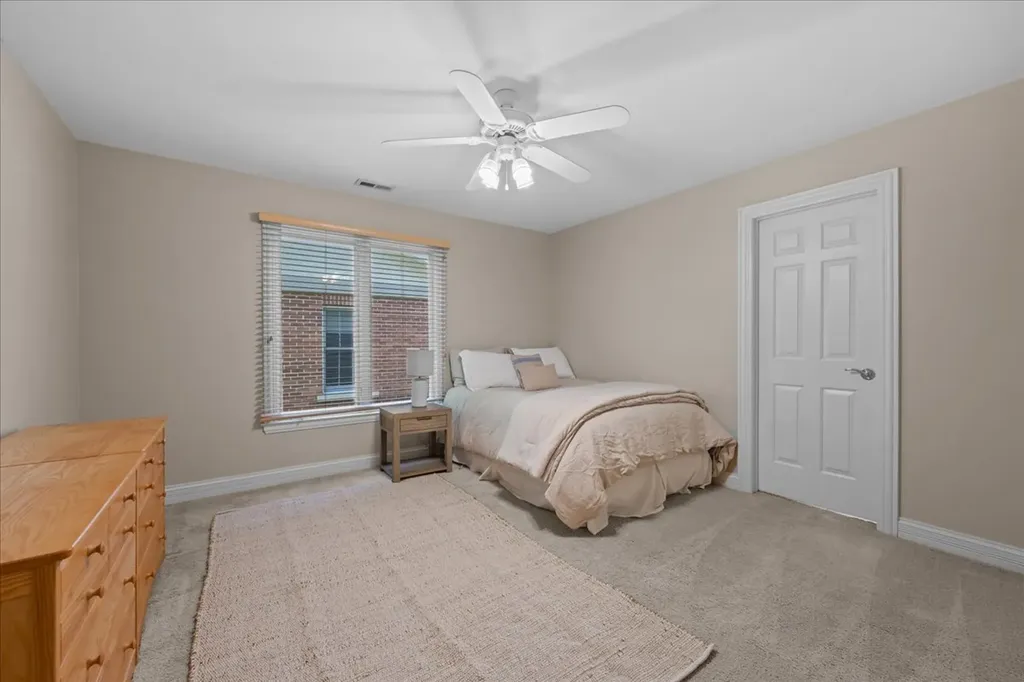 2211 Schiller Avenue Wilmette IL 60091