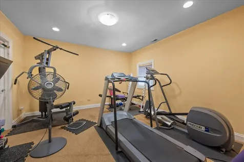 2211 Schiller Avenue Wilmette IL 60091