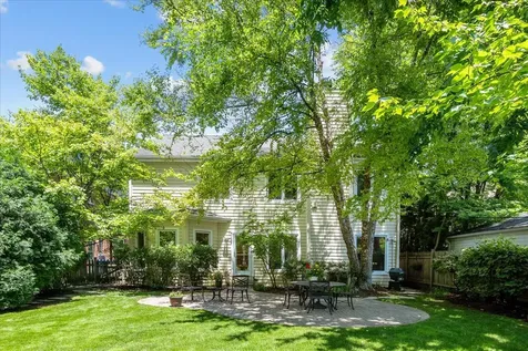 2211 Schiller Avenue Wilmette IL 60091