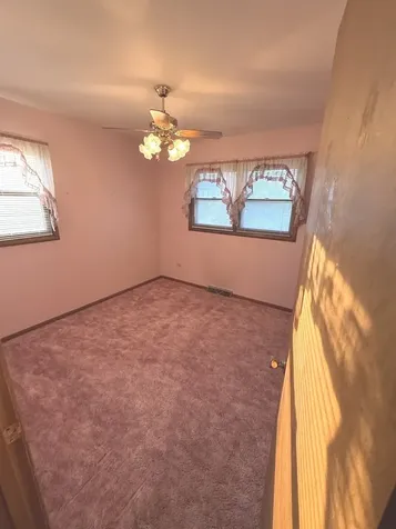 32W717 Hecker Drive Dundee IL 60118