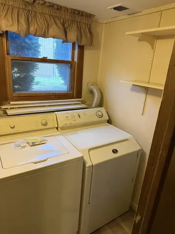 32W717 Hecker Drive Dundee IL 60118