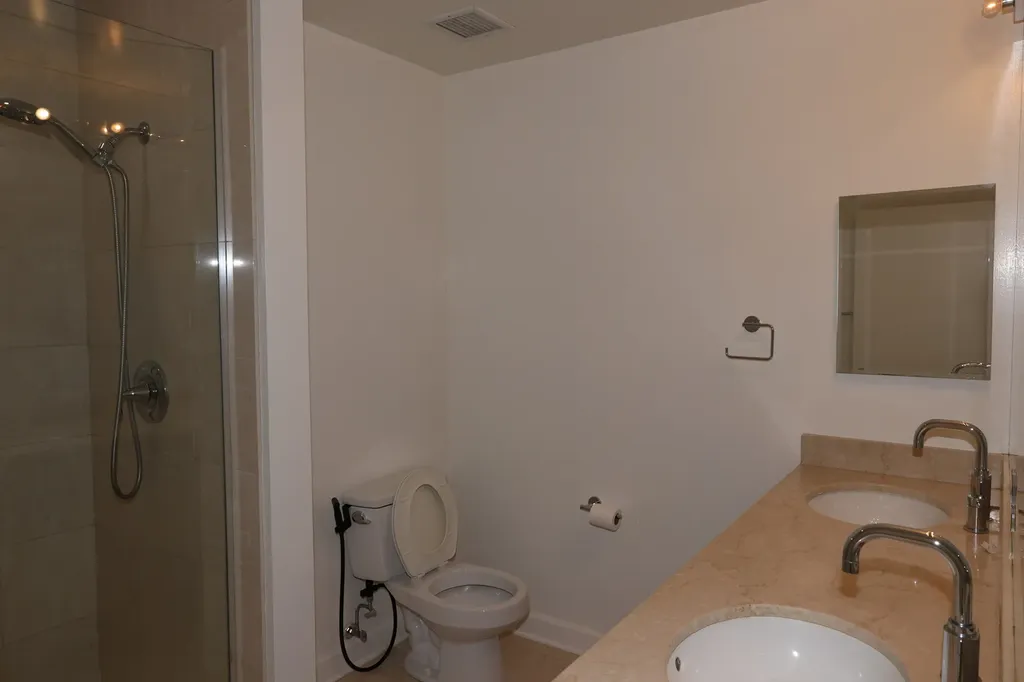100 East 14th Street Chicago IL 60605