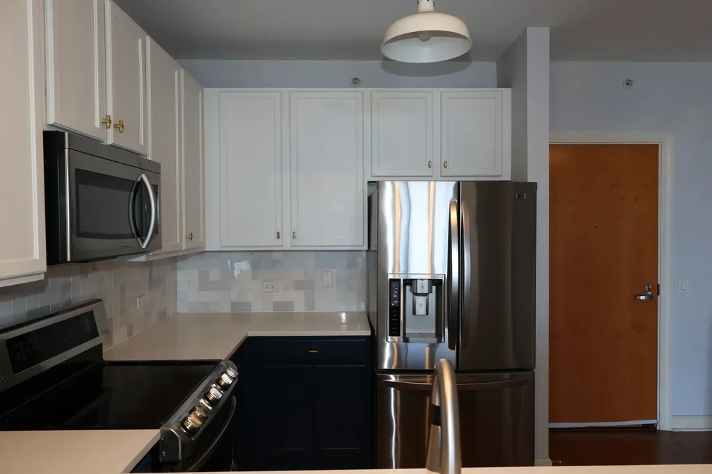 100 East 14th Street Chicago IL 60605
