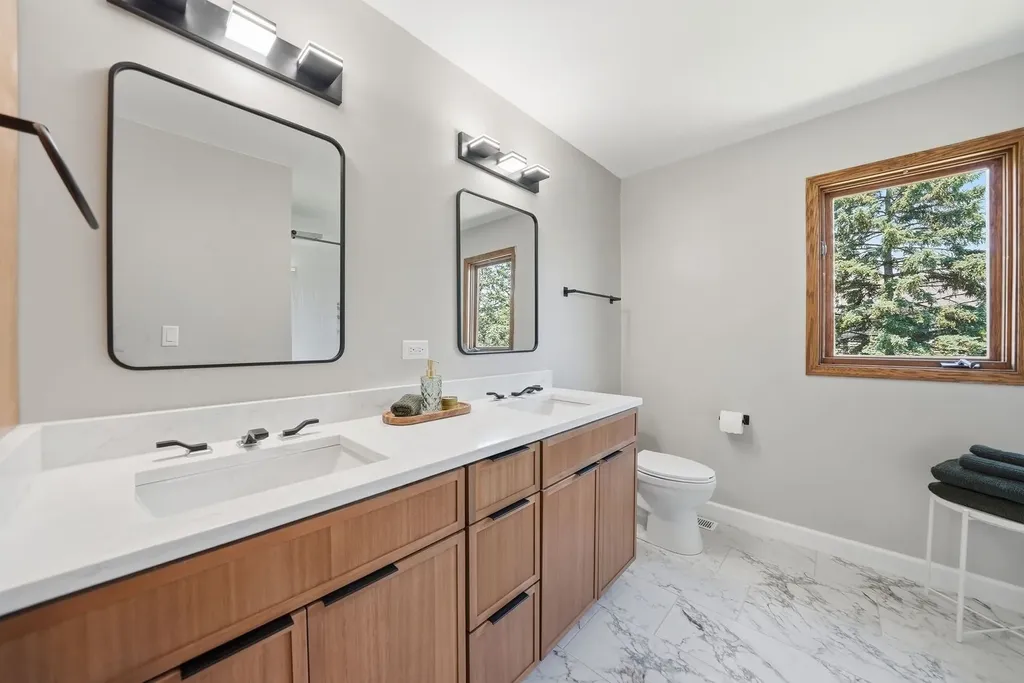 11304 Brook Crossing Court Orland Park IL 60467