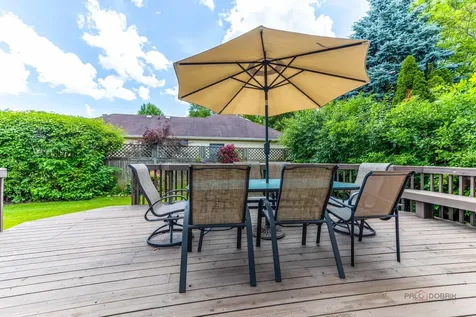 135 Newtown Drive Buffalo Grove IL 60089