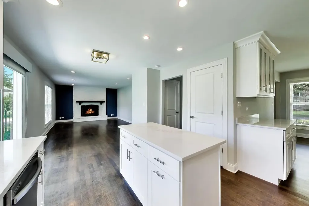 5502 Groveside Lane Rolling Meadows IL 60008