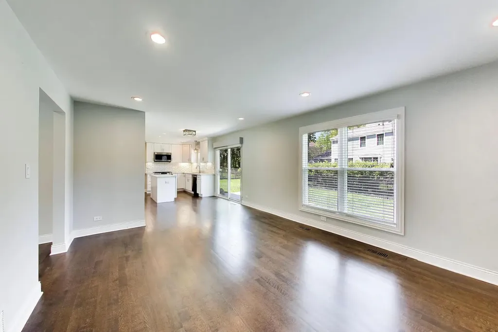 5502 Groveside Lane Rolling Meadows IL 60008