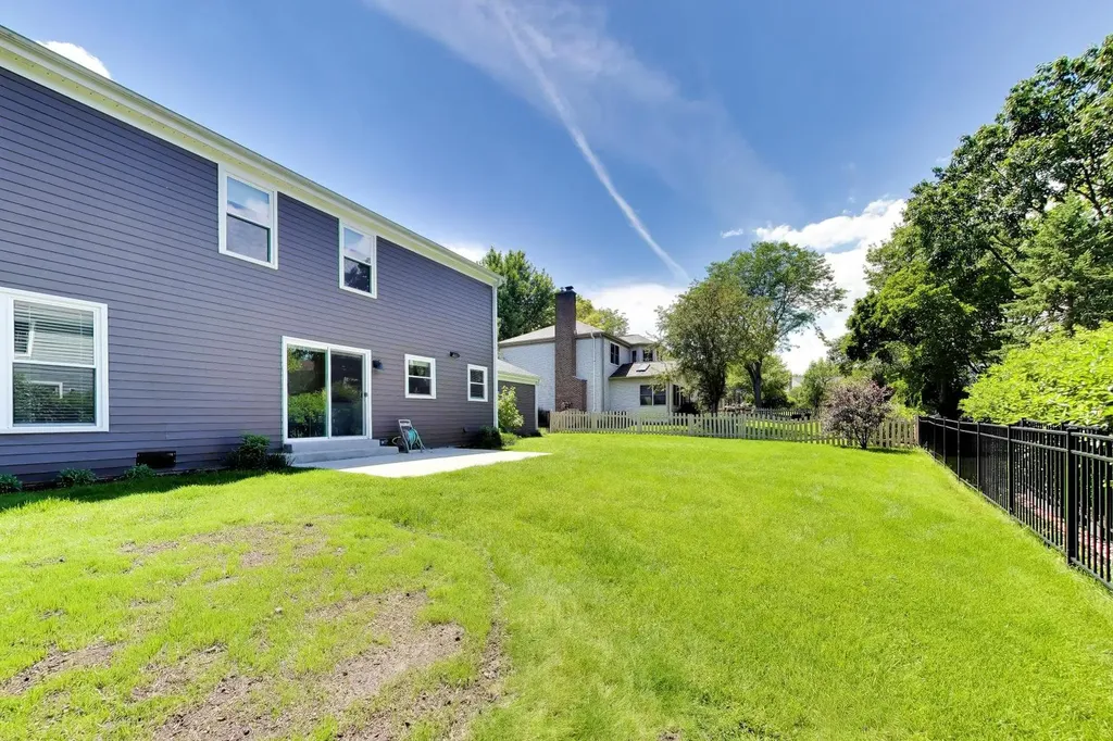 5502 Groveside Lane Rolling Meadows IL 60008