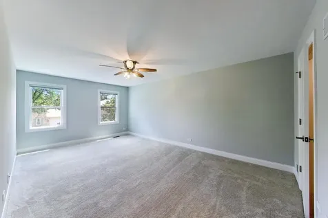 5502 Groveside Lane Rolling Meadows IL 60008