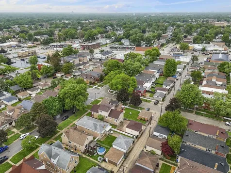 3707 Kenilworth Avenue Berwyn IL 60402