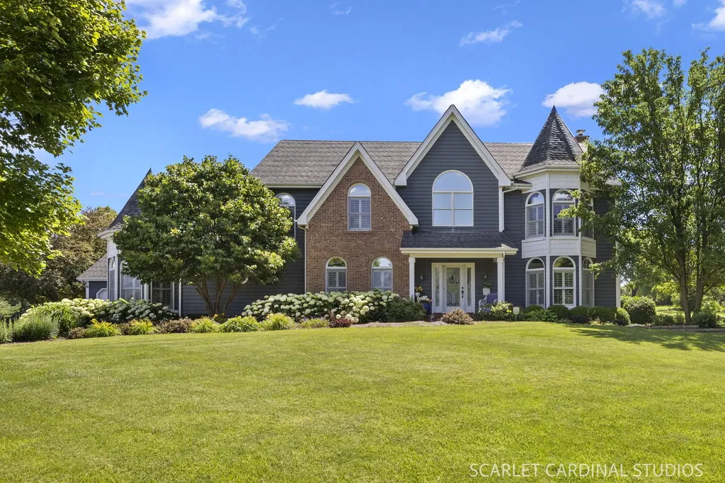 14 Abbeyfeale Drive Oswego IL 60543